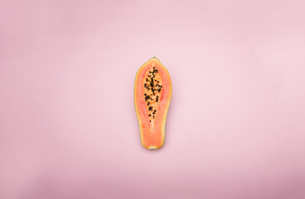 Semillas de papaya en su contexto natural